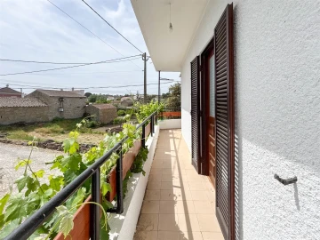 Moradia T4 para Venda em São Miguel de Acha