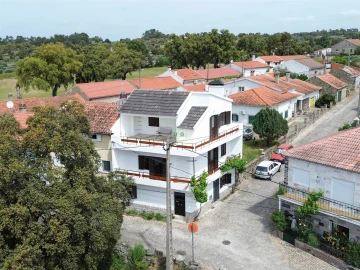 Moradia T4 para Venda em São Miguel de Acha