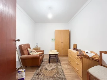 Moradia T4 para Venda em São Miguel de Acha