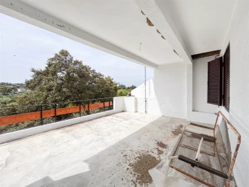 Moradia T4 para Venda em São Miguel de Acha