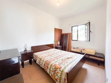 Moradia T4 para Venda em São Miguel de Acha