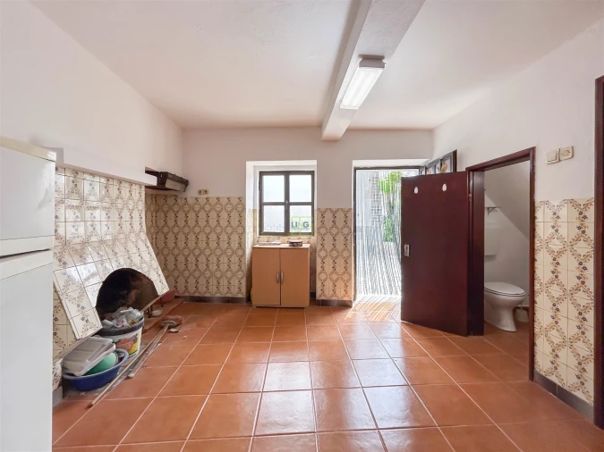 Moradia T4 para Venda em São Miguel de Acha Foto 18