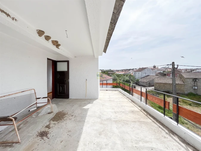 Moradia T4 para Venda em São Miguel de Acha Foto 50