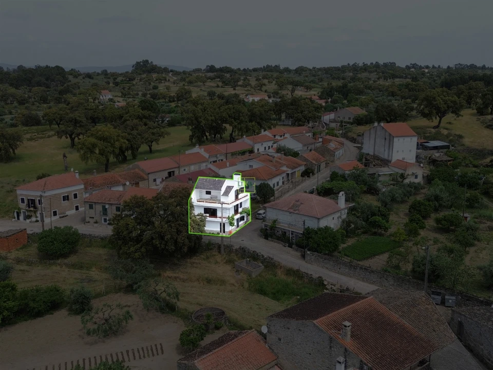 Moradia T4 para Venda em São Miguel de Acha Foto 55