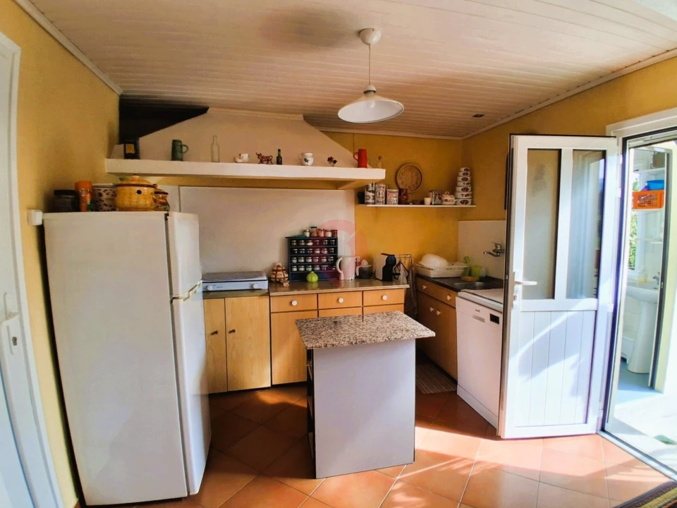 Moradia T3 para Venda em Ceivães e Badim Foto 11