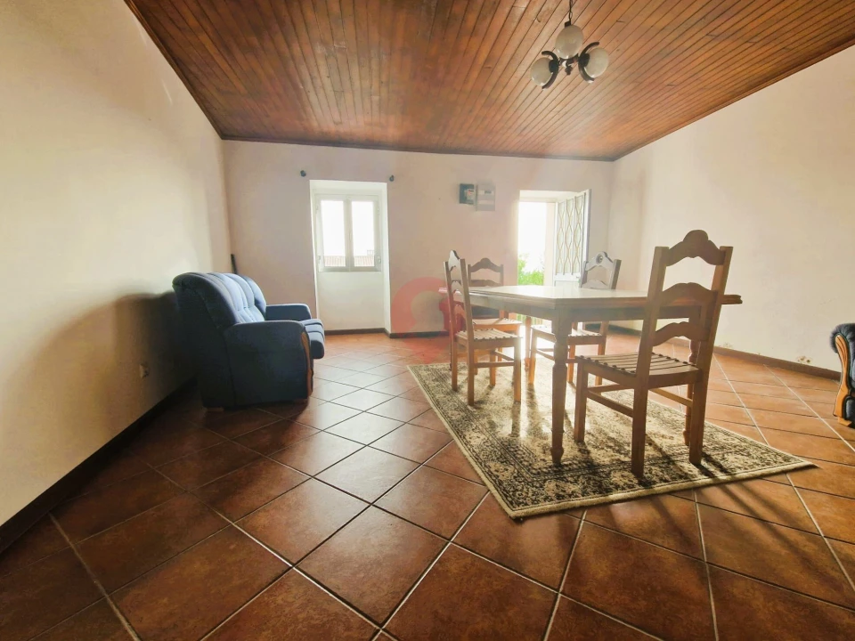 Moradia T2 para Venda em Ceivães e Badim Foto 3