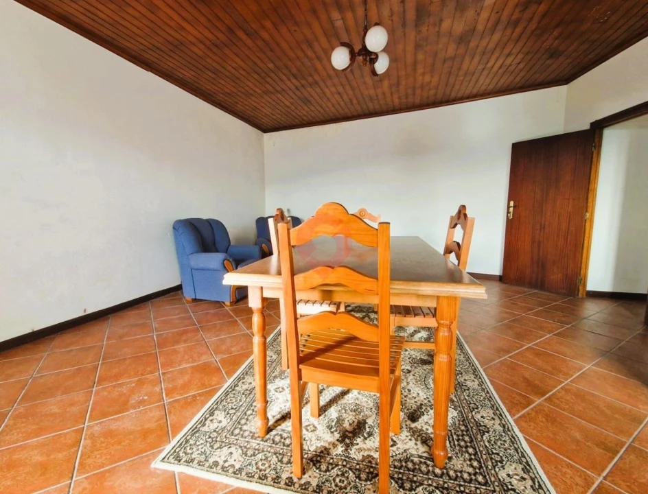 Moradia T2 para Venda em Ceivães e Badim Foto 2