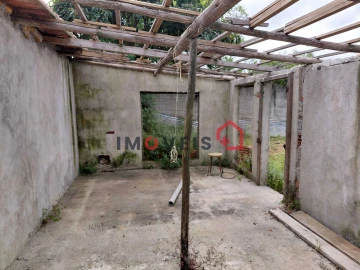 Terreno para Venda em Madalena e Beselga