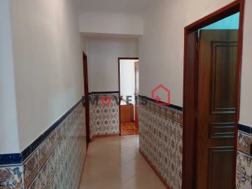 Apartamento T4 para Venda em Fatima