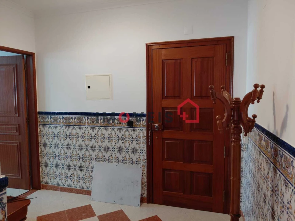 Apartamento T4 para Venda em Fatima Foto 9