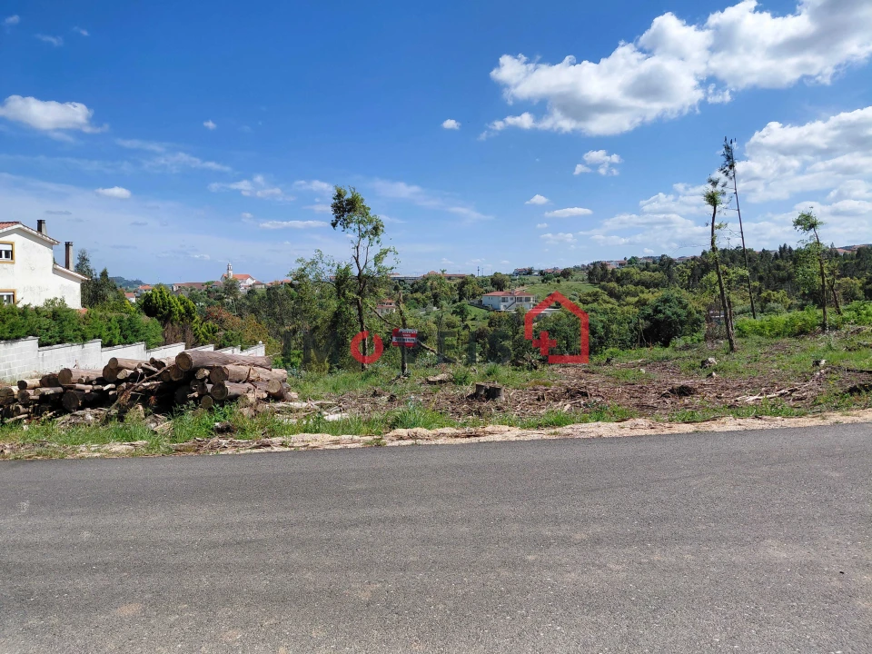 Terreno para Venda em Atouguia Foto 4