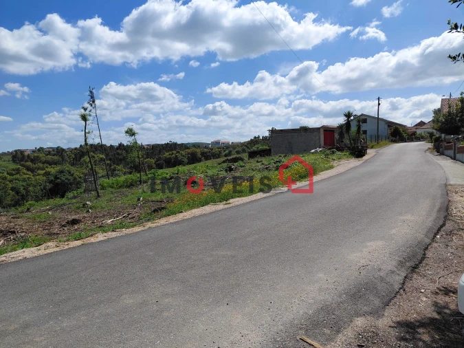 Terreno para Venda em Atouguia Foto 3
