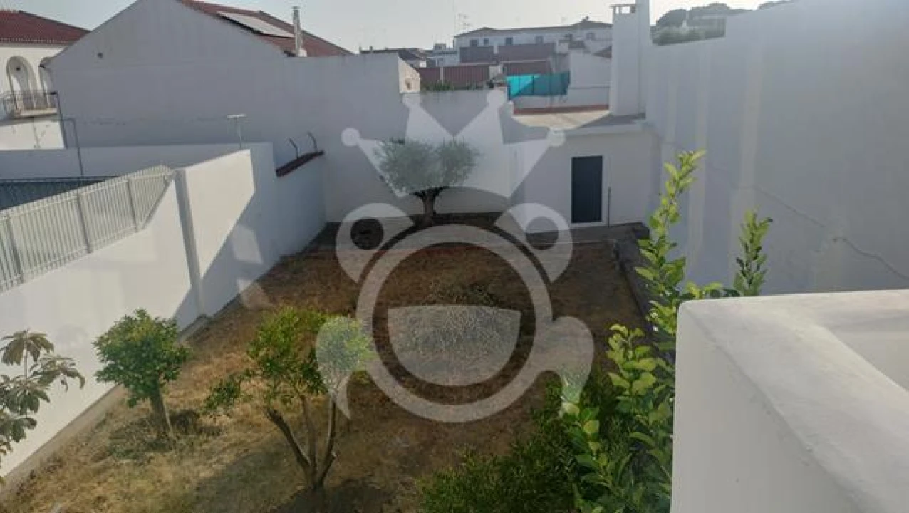 Moradia T3 para Venda em Reguengos de Monsaraz Foto 17