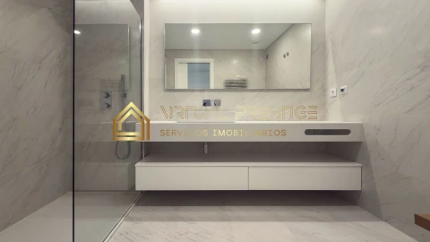 Apartamento T3 para Venda em Costa da Caparica