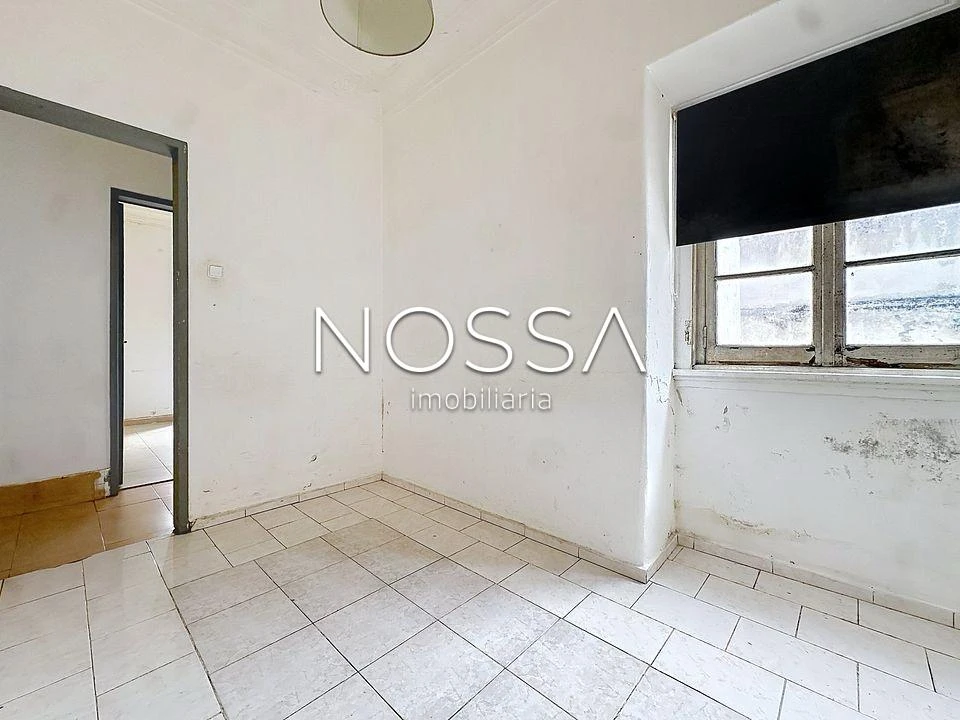 Apartamento T4 para Venda em Águas Livres Foto 17