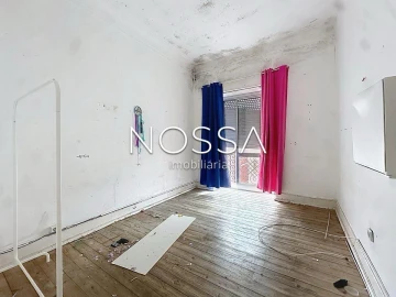 Apartamento T4 para Venda em Águas Livres