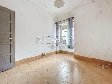 Apartamento T4 para Venda em Águas Livres