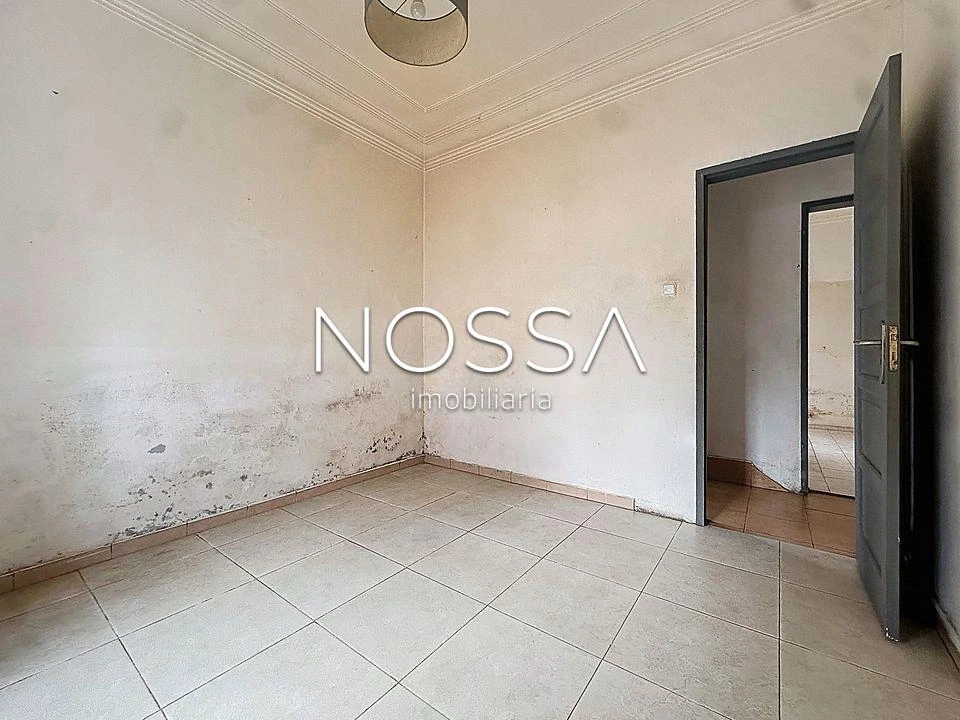 Apartamento T4 para Venda em Águas Livres Foto 7