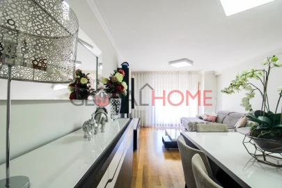 Apartamento T2 para Venda em Santa Marinha e São Pedro da Afurada