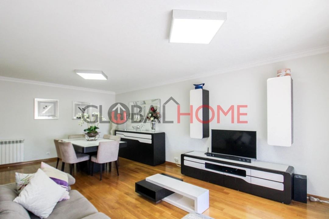 Apartamento T2 para Venda em Santa Marinha e São Pedro da Afurada Foto 4