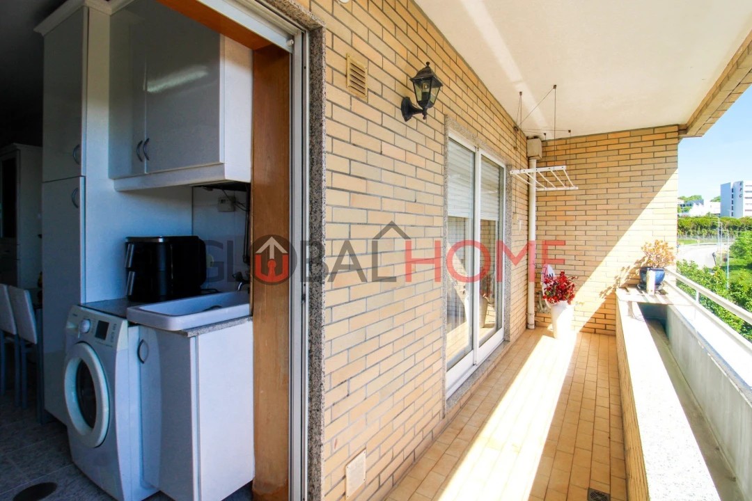 Apartamento T2 para Venda em Santa Marinha e São Pedro da Afurada Foto 10