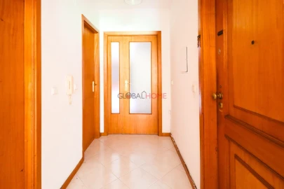 Apartamento T1 para Venda em Fânzeres e São Pedro da Cova