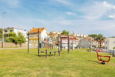 Apartamento T1 para Venda em Fânzeres e São Pedro da Cova