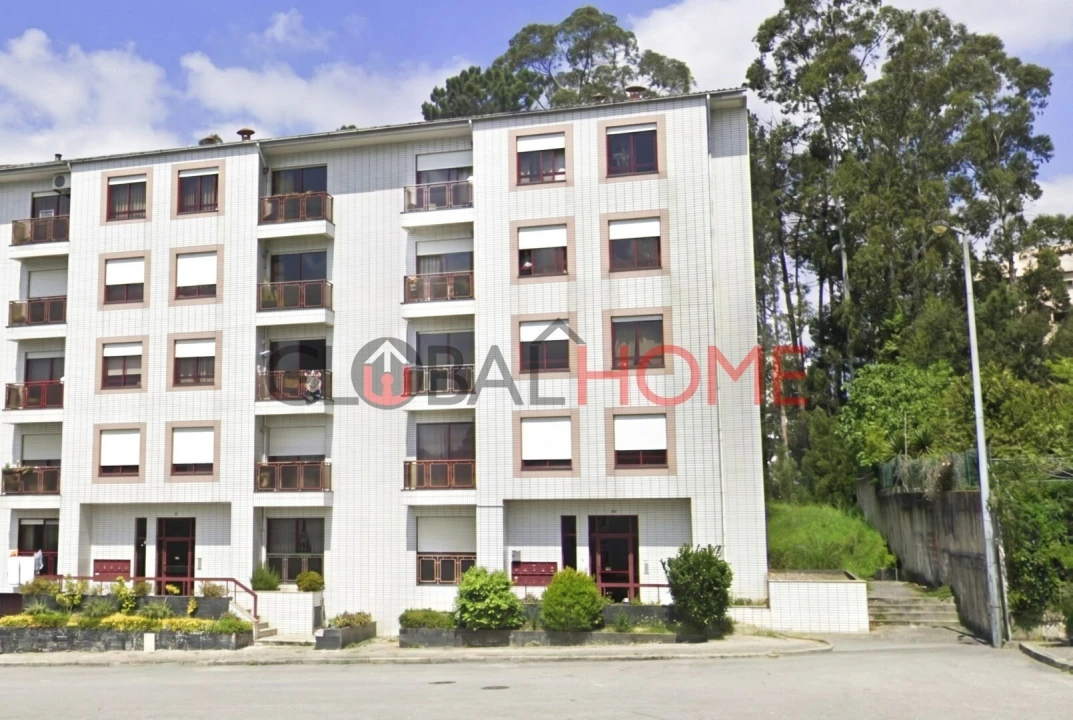 Apartamento T1 para Venda em Fânzeres e São Pedro da Cova Foto 1