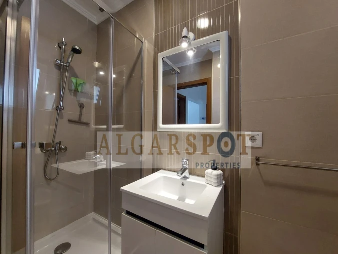 Apartamento T1 para Venda em Faro (Sé e São Pedro) Foto 12