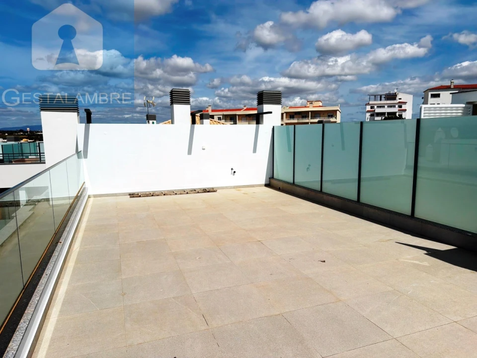 Apartamento T3 para Venda em Alcantarilha e Pêra Foto 42