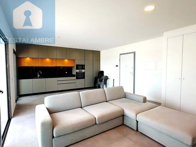 Apartamento T3 para Venda em Alcantarilha e Pêra Foto 3