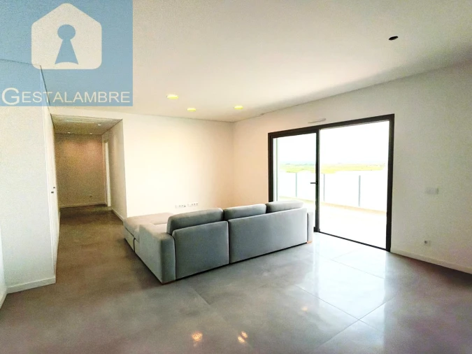 Apartamento T3 para Venda em Alcantarilha e Pêra Foto 32