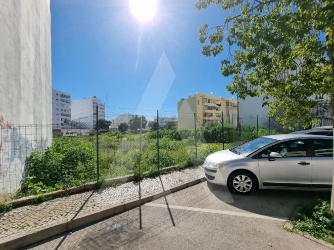 Terreno para Venda em Olhão Foto 5