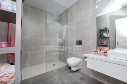 Moradia T4 para Venda em Este (São Pedro e São Mamede)