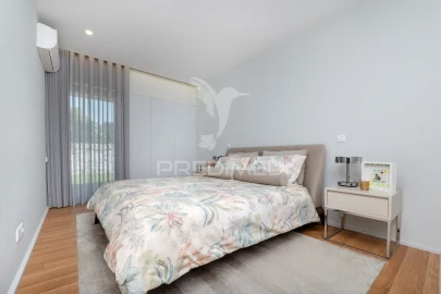 Moradia T4 para Venda em Este (São Pedro e São Mamede)