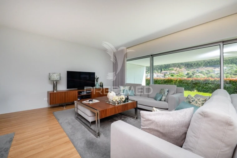 Moradia T4 para Venda em Este (São Pedro e São Mamede) Foto 17