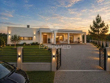 Moradia T3 para Venda em Quinta do Anjo