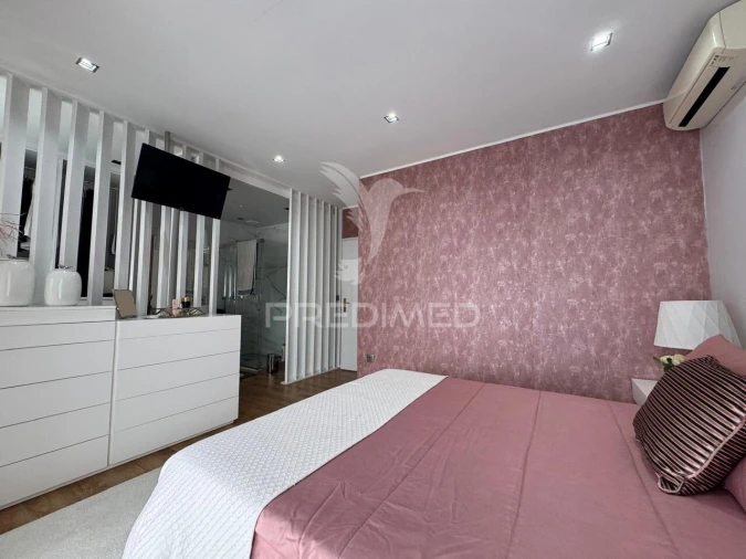 Moradia T4 para Venda em Fermentões Foto 28