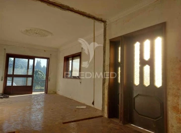 Moradia T3 para Venda em Santa Maria de Lamas