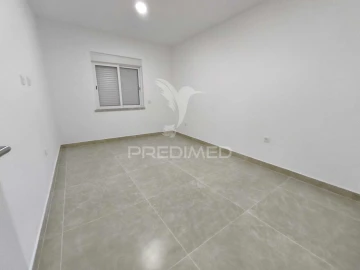 Apartamento T2 para Venda em Alenquer (Santo Estêvão e Triana)
