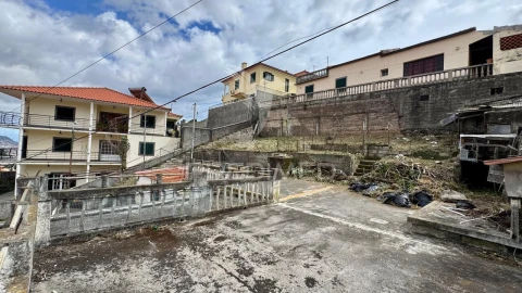 Moradia T2 para Venda em Santo Antonio