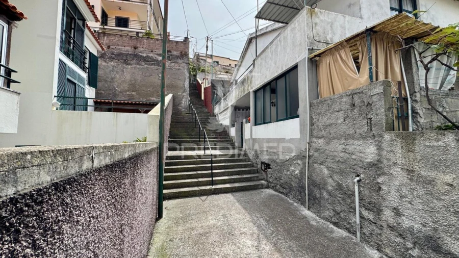 Moradia T2 para Venda em Santo Antonio Foto 17