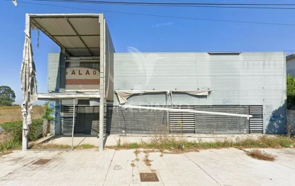 Loja para Venda em Aradas
