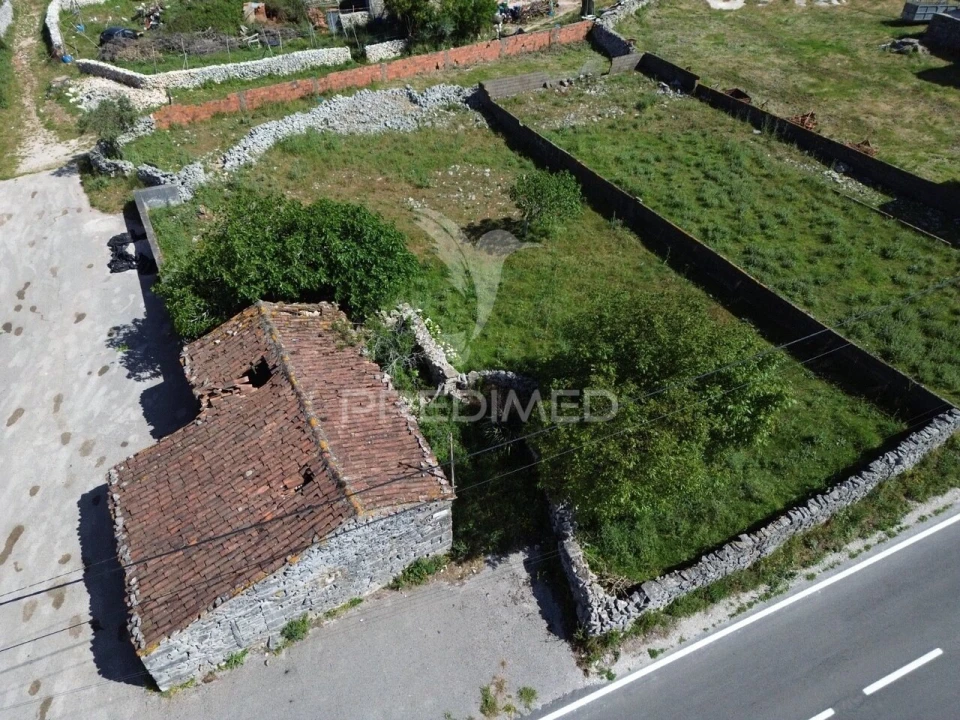 Moradia T2 para Venda em São Bento Foto 1