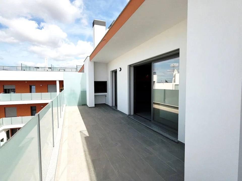 Apartamento T3 para Venda em Alcantarilha e Pêra Foto 11