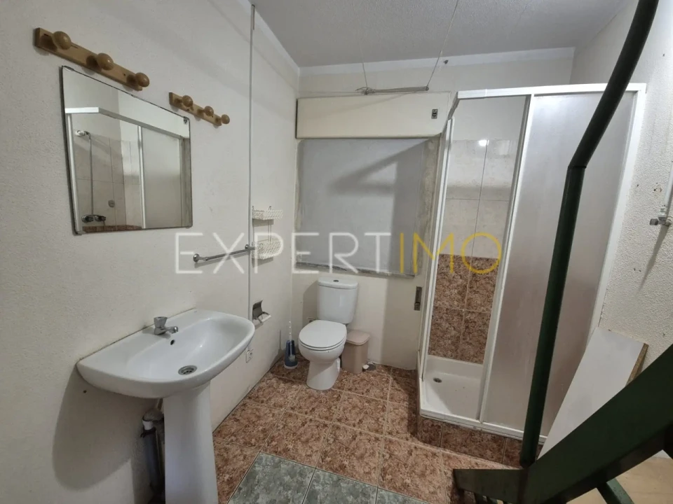 Apartamento T2 para Venda em Sobral Foto 9