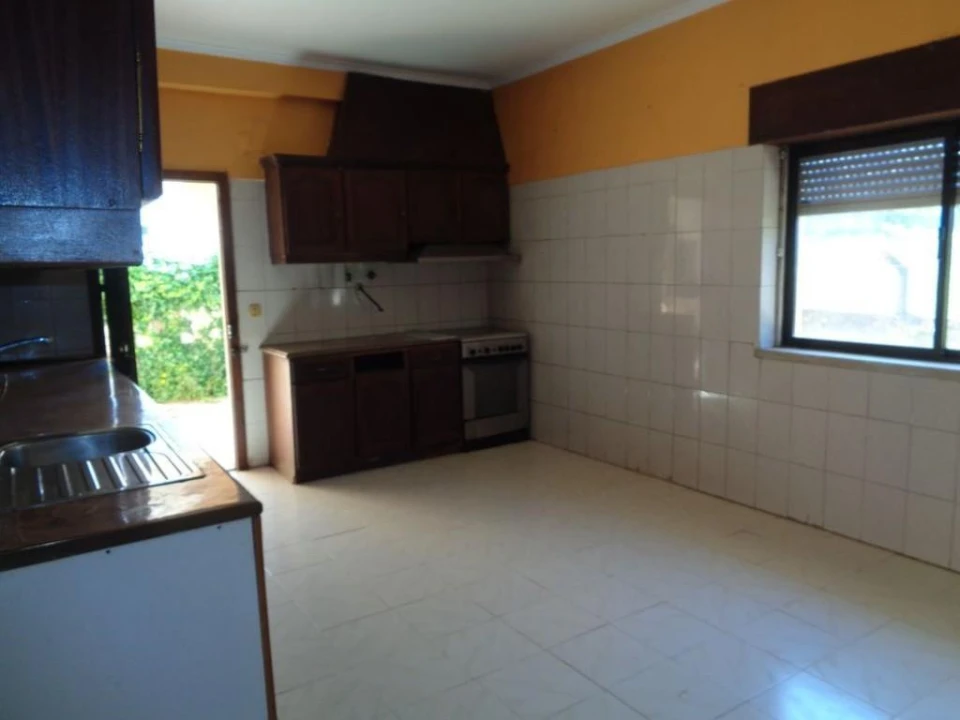 Apartamento T4 para Venda em Algueirão-Mem Martins Foto 5
