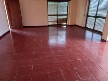 Apartamento T4 para Venda em Algueirão-Mem Martins