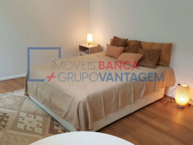 Apartamento T0 para Venda em Santa Marinha e São Pedro da Afurada Foto 5