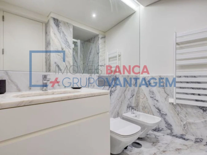 Apartamento T0 para Venda em Santa Marinha e São Pedro da Afurada Foto 7